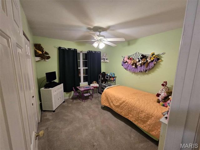 1362 Oakwood Drive, St Clair, MO 63077