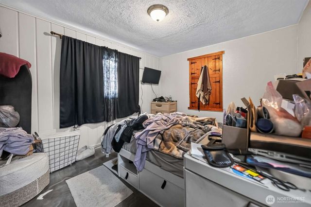 17027 Lake View Boulevard, Mount Vernon, WA 98274