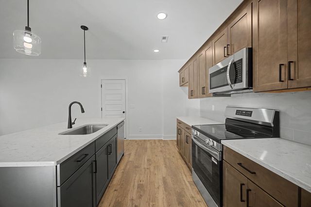1592 Cotton Way, Chattanooga, TN 37404