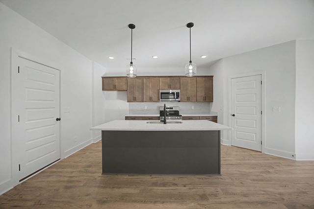 1592 Cotton Way, Chattanooga, TN 37404