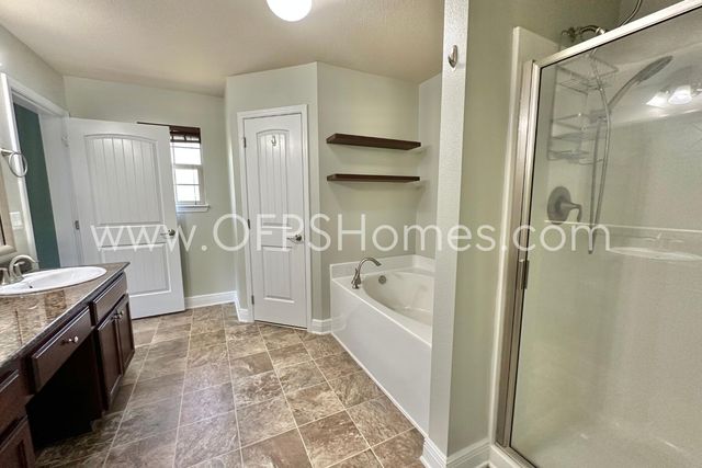 306 Gauntlet Drive, Crestview, FL 32539