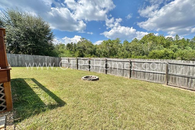 306 Gauntlet Drive, Crestview, FL 32539