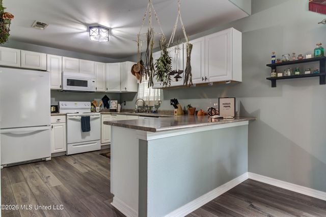 2007 45th Avenue, Gulfport, MS 39501