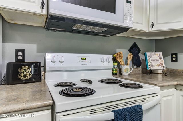 2007 45th Avenue, Gulfport, MS 39501