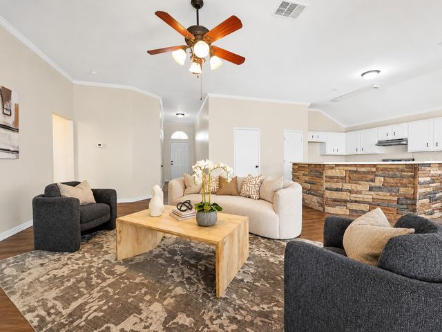 1010 Mediterranean Avenue, Midlothian, TX 76065