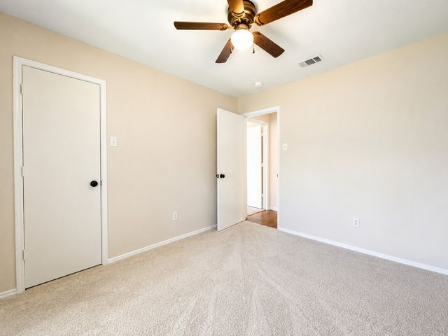 1010 Mediterranean Avenue, Midlothian, TX 76065