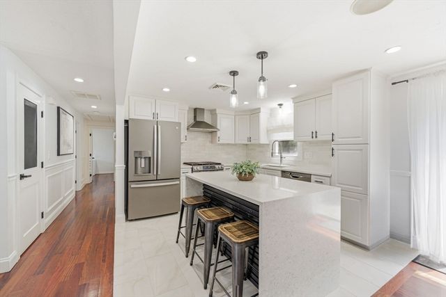 15 Sycamore Street, Millbury, MA 01527