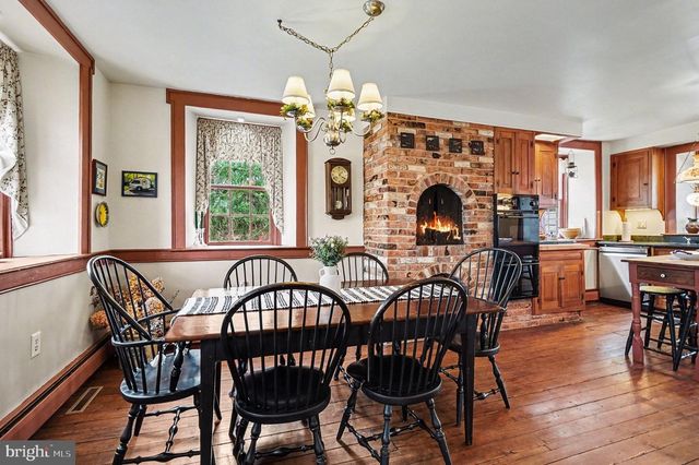 950 W SPRING VALLEY RD, Wellsville, PA 17365