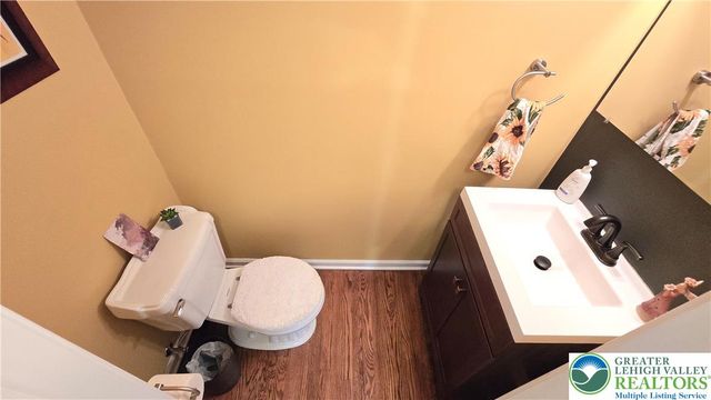 194 Springhouse Road, Allentown City, PA 18104