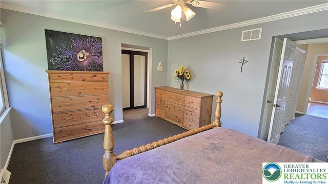 194 Springhouse Road, Allentown City, PA 18104