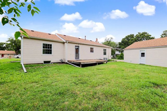 22 E Sequoia, Wichita, KS 67206
