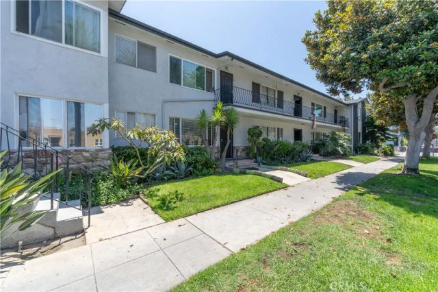100 Cerritos Avenue 7, Long Beach, CA 90802
