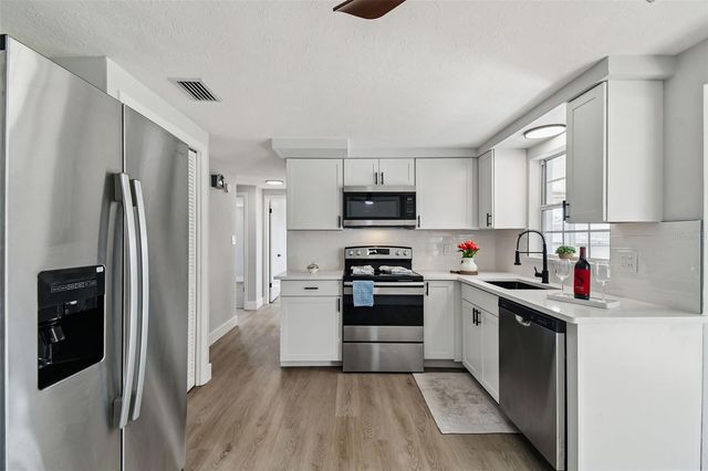 4822 PANORAMA AVENUE, Holiday, FL 34690