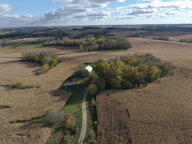 16442 460th Street, Zumbrota, MN 55992