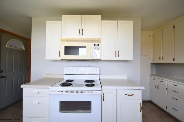 16442 460th Street, Zumbrota, MN 55992