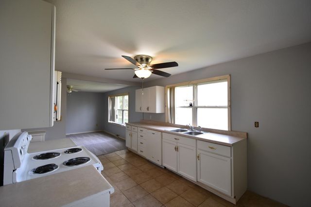 16442 460th Street, Zumbrota, MN 55992