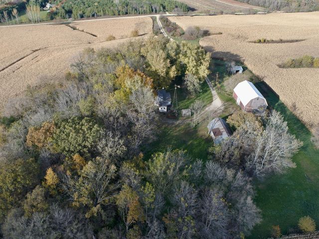 16442 460th Street, Zumbrota, MN 55992