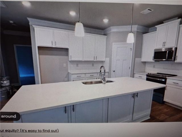 4370 Vernon Street NW, Lilburn, GA 30047