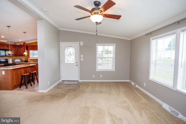 776 FERNWOOD CV, North Wales, PA 19454