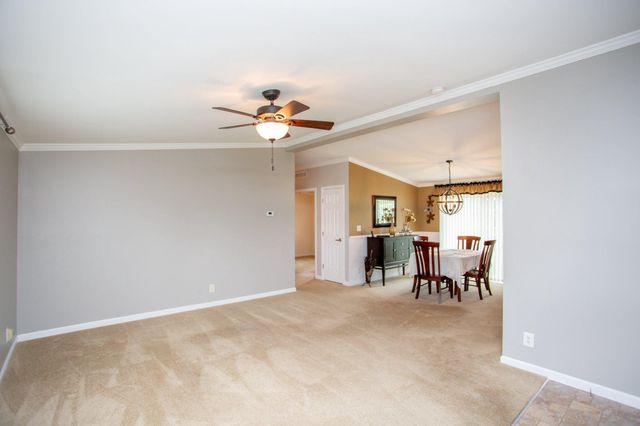 776 FERNWOOD CV, North Wales, PA 19454