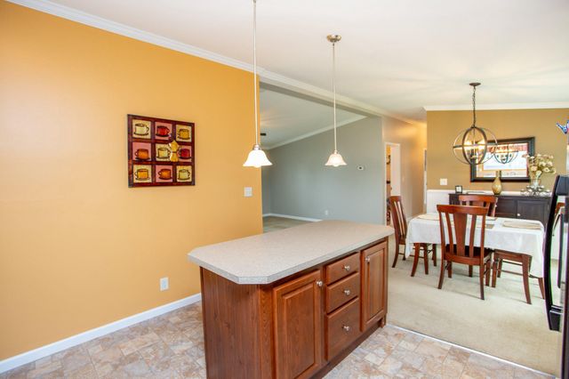 776 FERNWOOD CV, North Wales, PA 19454