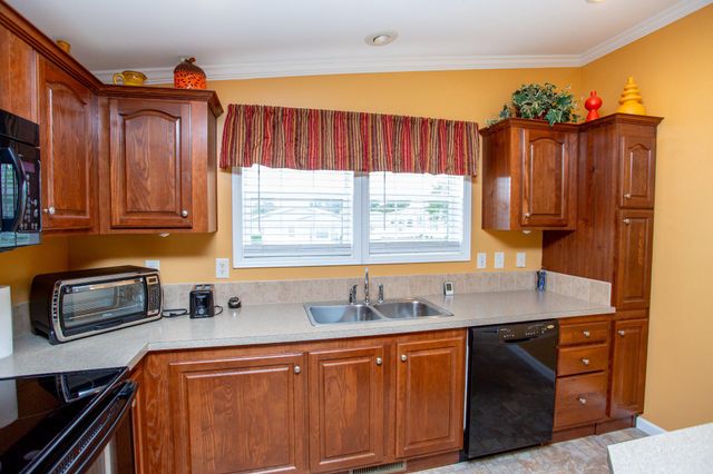 776 FERNWOOD CV, North Wales, PA 19454