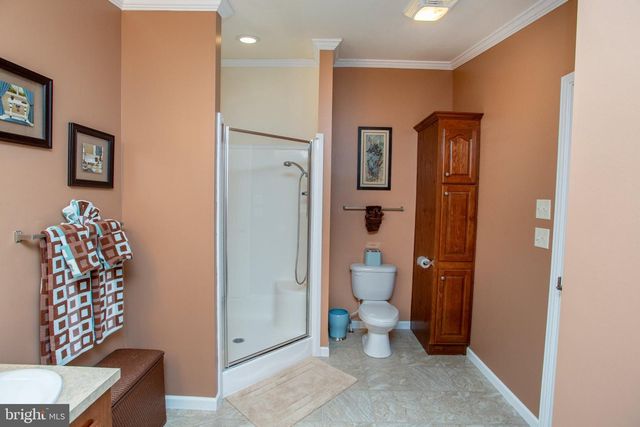 776 FERNWOOD CV, North Wales, PA 19454