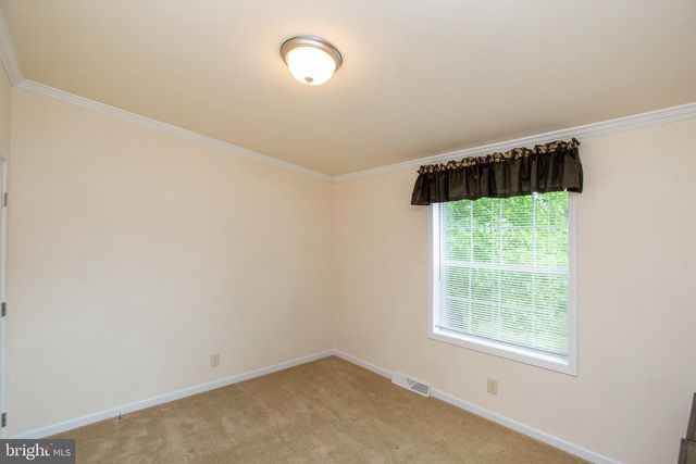 776 FERNWOOD CV, North Wales, PA 19454