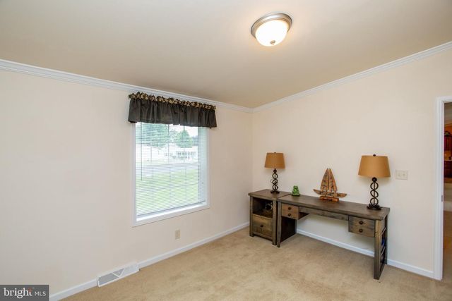 776 FERNWOOD CV, North Wales, PA 19454