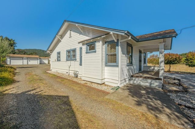 17260 Arnold Dr, Sonoma, CA 95476