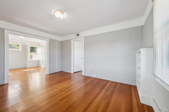 17260 Arnold Dr, Sonoma, CA 95476