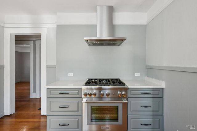 17260 Arnold Dr, Sonoma, CA 95476