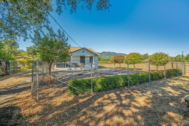 17260 Arnold Dr, Sonoma, CA 95476