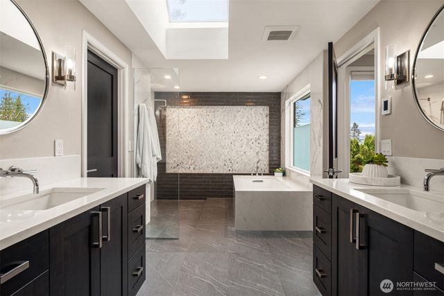17206 SE 46th Street, Bellevue, WA 98006