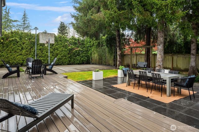 17206 SE 46th Street, Bellevue, WA 98006