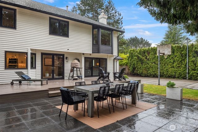 17206 SE 46th Street, Bellevue, WA 98006