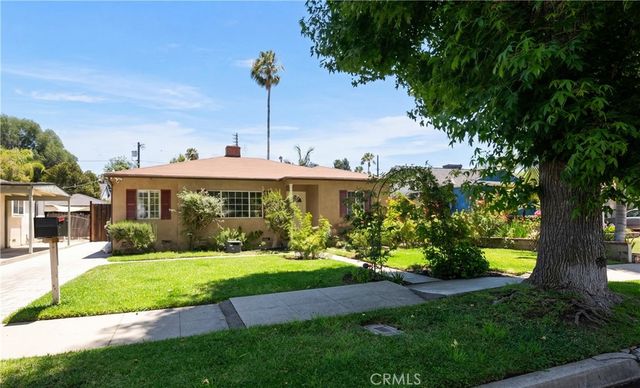 4722 Ventura Canyon, Sherman Oaks, CA 91423