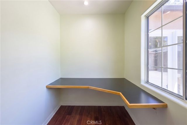 4722 Ventura Canyon, Sherman Oaks, CA 91423