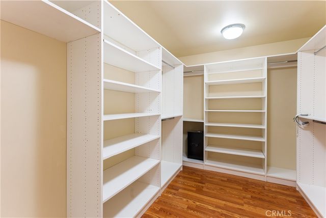 4722 Ventura Canyon, Sherman Oaks, CA 91423