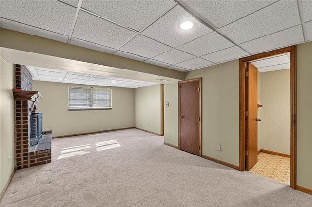 1201 NE 9th Street, Blue Springs, MO 64014