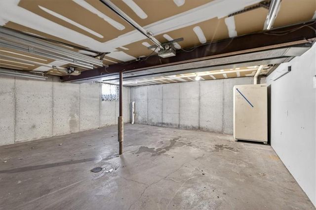 1201 NE 9th Street, Blue Springs, MO 64014