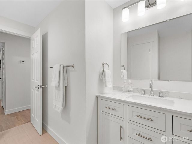 1615 N 196th Place, Shoreline, WA 98133