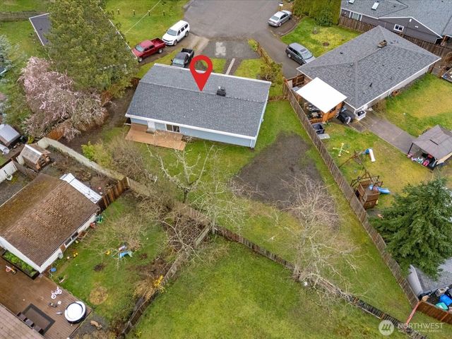 1615 N 196th Place, Shoreline, WA 98133