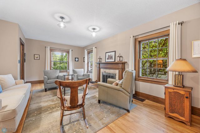 1330 12th Street N, Fargo, ND 58102