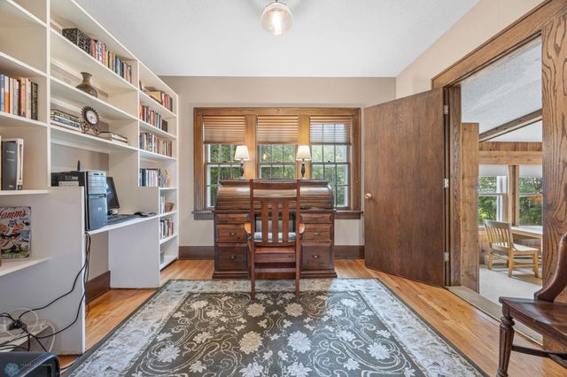 1330 12th Street N, Fargo, ND 58102