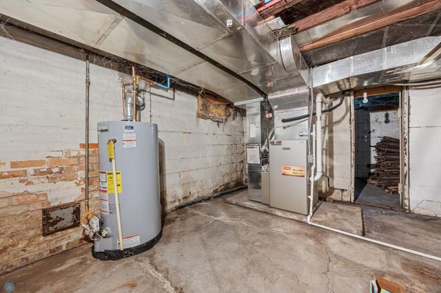 1330 12th Street N, Fargo, ND 58102