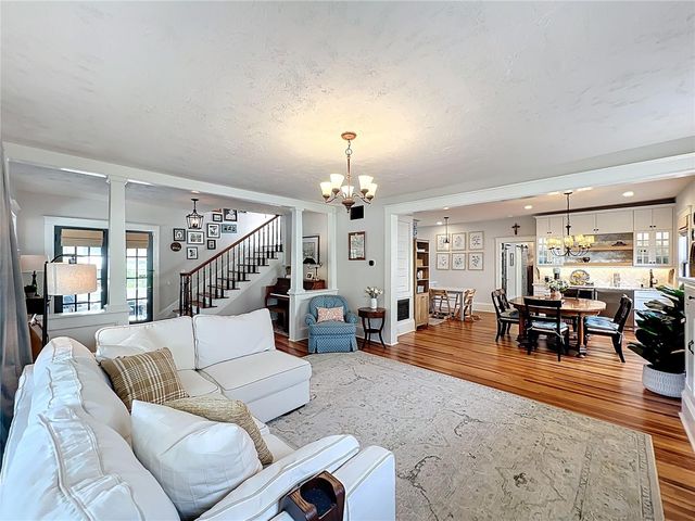 1118 S PARK AVENUE, Sanford, FL 32771