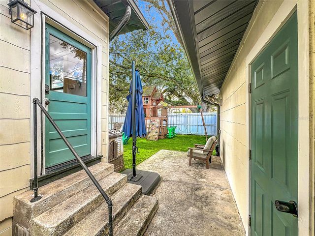 1118 S PARK AVENUE, Sanford, FL 32771