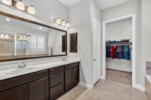 2552 Barton Creek Boulevard, The Colony, TX 75056