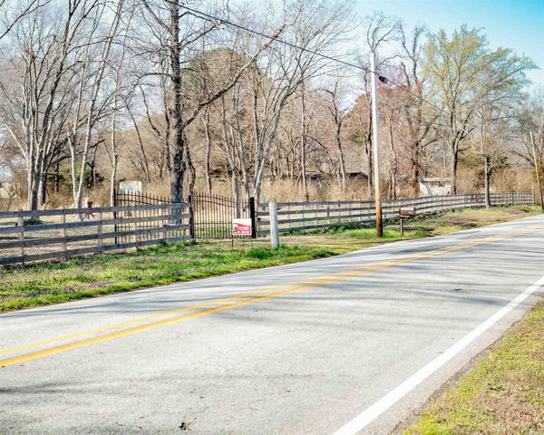 2923 Graham Road, Jacksonville, AR 72076